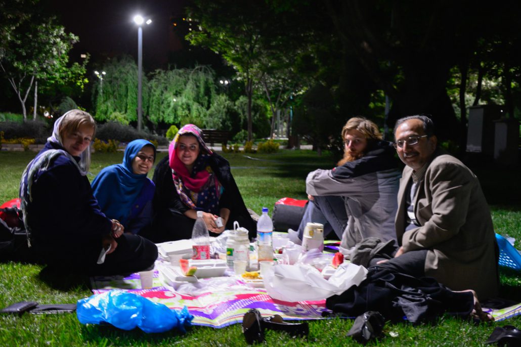 An Iranian afternoon, a simple adventure