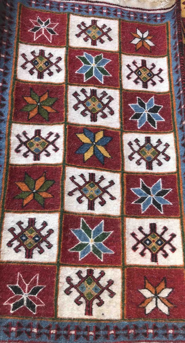 Mojde Kilim